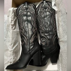 Steve Madden Lasso Boots
